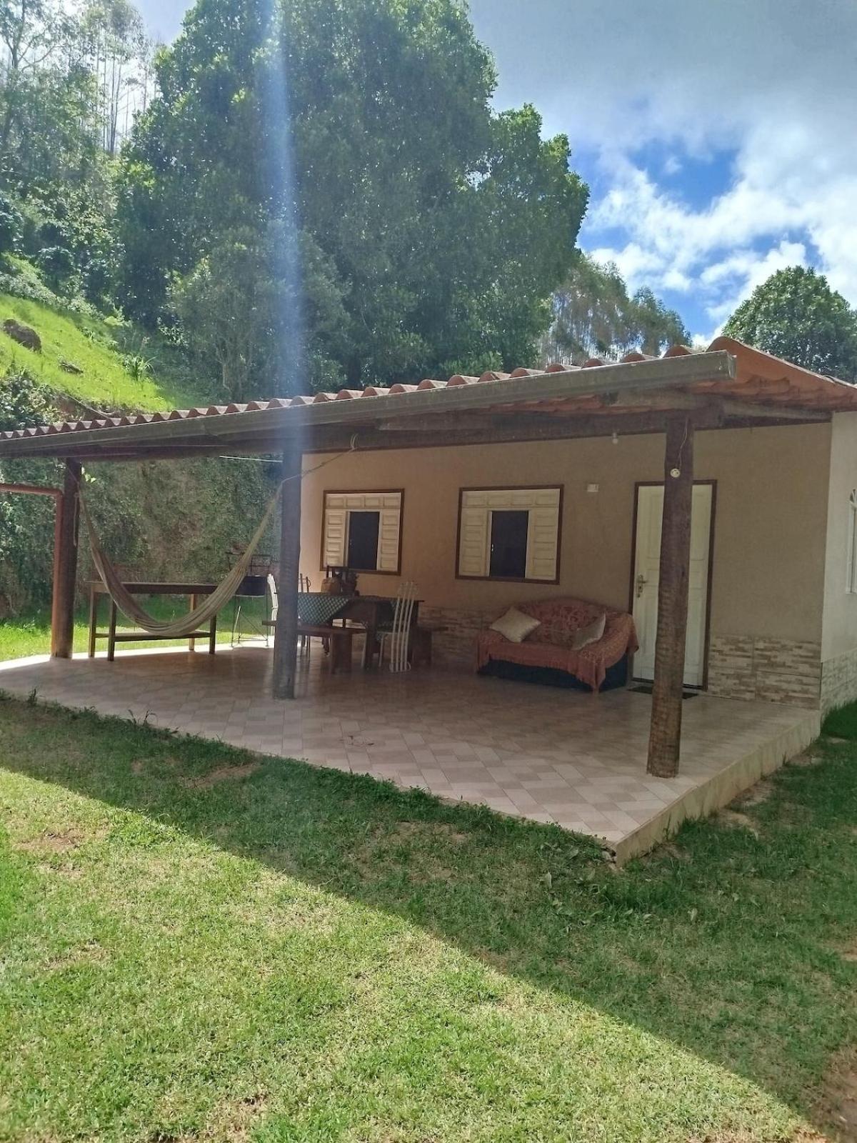Sitio Belvedere A 1.500m Do Centro Santa Teresa Es Holiday home *